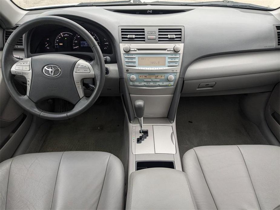 used 2009 Toyota Camry Hybrid car, priced at $9,500