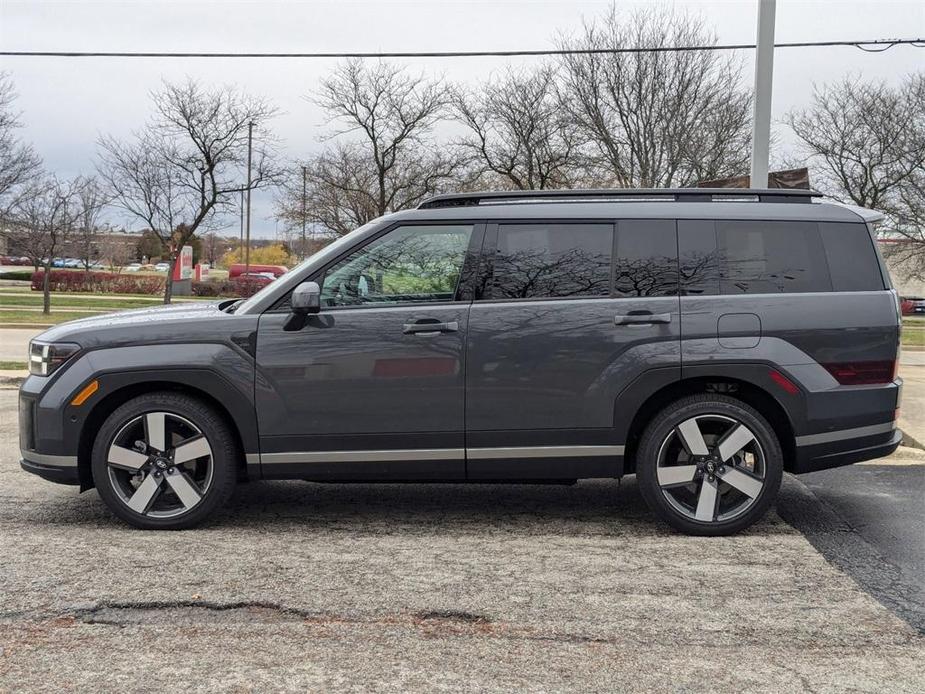 used 2024 Hyundai Santa Fe car, priced at $40,000