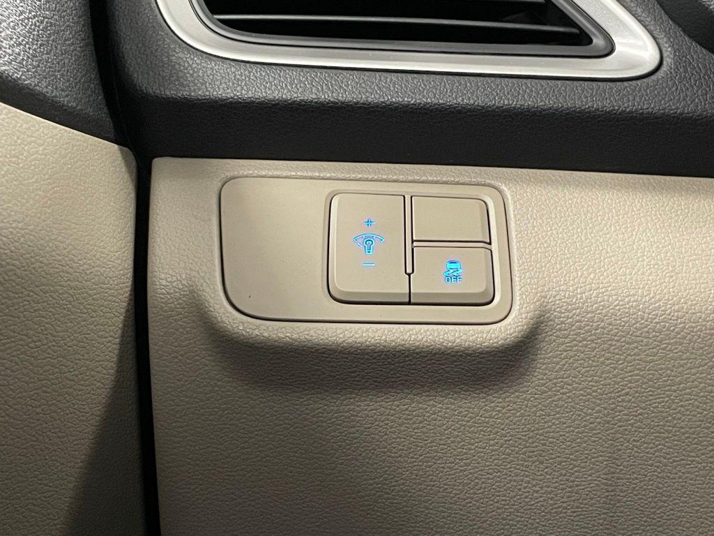 used 2022 Hyundai Accent car, priced at $13,800