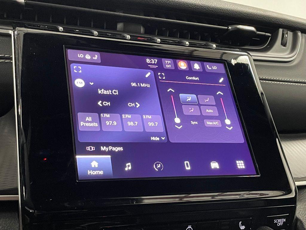 used 2024 Jeep Grand Cherokee car, priced at $37,000