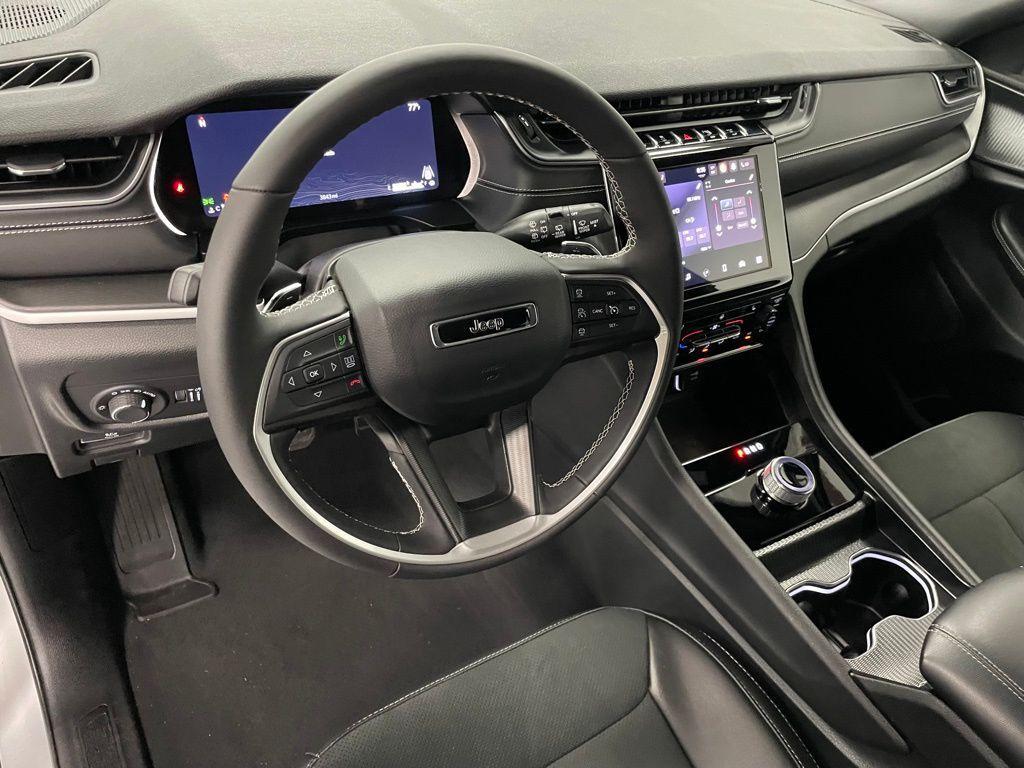 used 2024 Jeep Grand Cherokee car, priced at $37,000