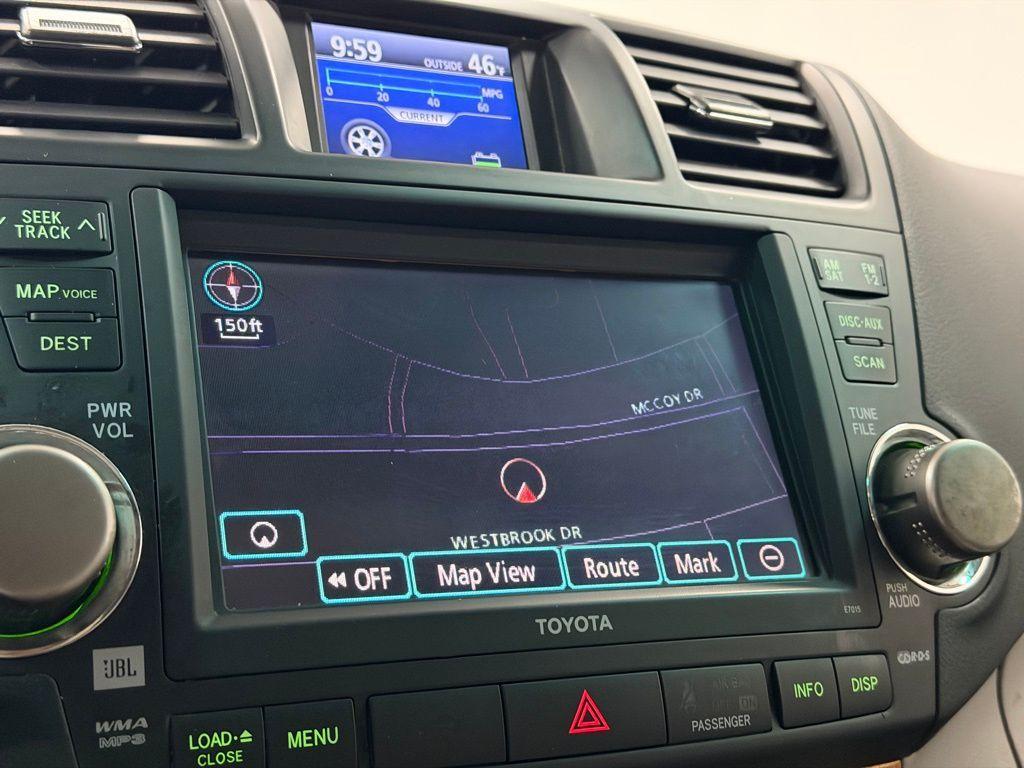 used 2010 Toyota Highlander Hybrid car, priced at $9,500