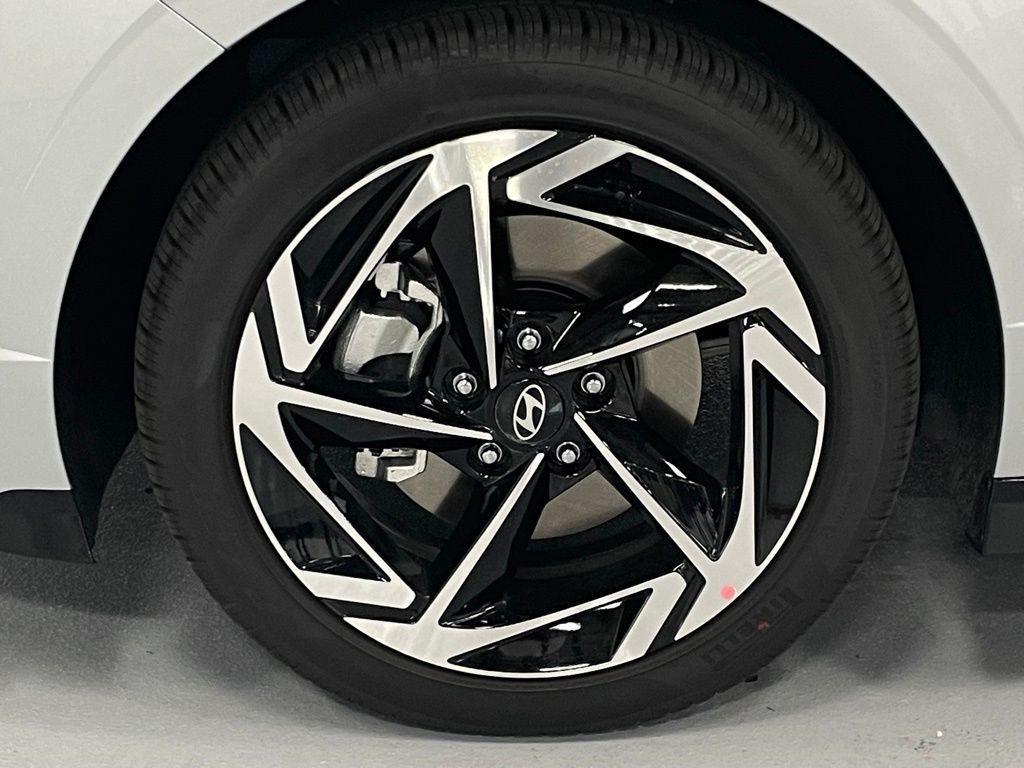 new 2025 Hyundai Sonata car, priced at $31,715