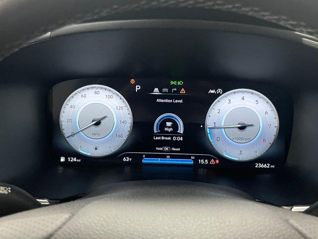 used 2022 Hyundai Santa Fe car, priced at $30,800