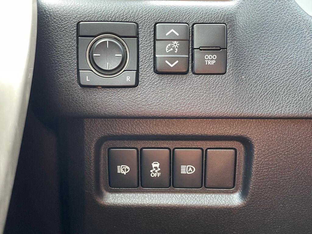 used 2020 Lexus GX 460 car, priced at $35,000