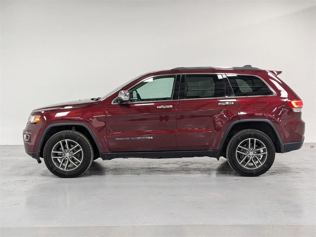 used 2017 Jeep Grand Cherokee car, priced at $18,250