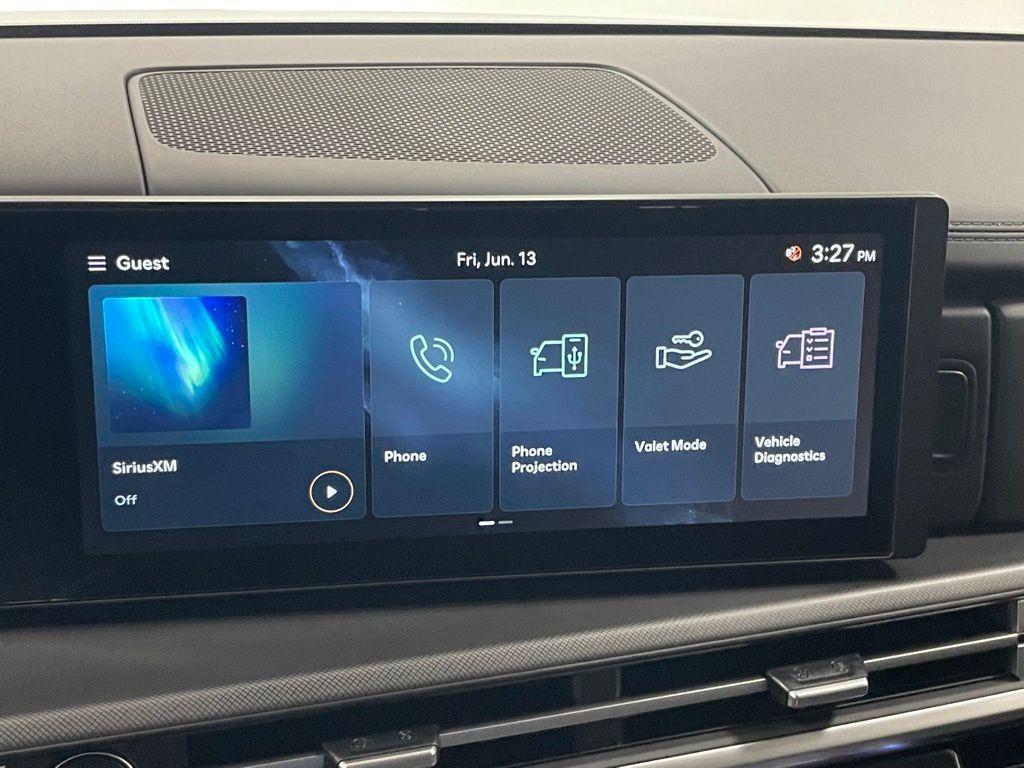 new 2025 Hyundai Santa Fe car, priced at $40,317