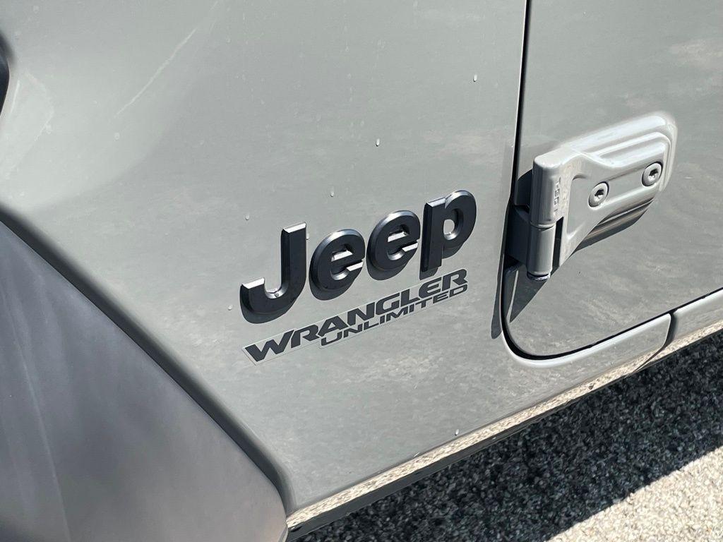 used 2021 Jeep Wrangler Unlimited car, priced at $29,000