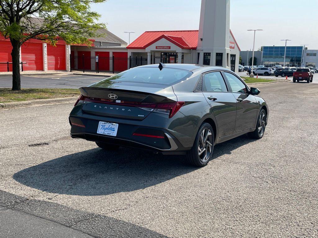 new 2025 Hyundai ELANTRA HEV car, priced at $28,734