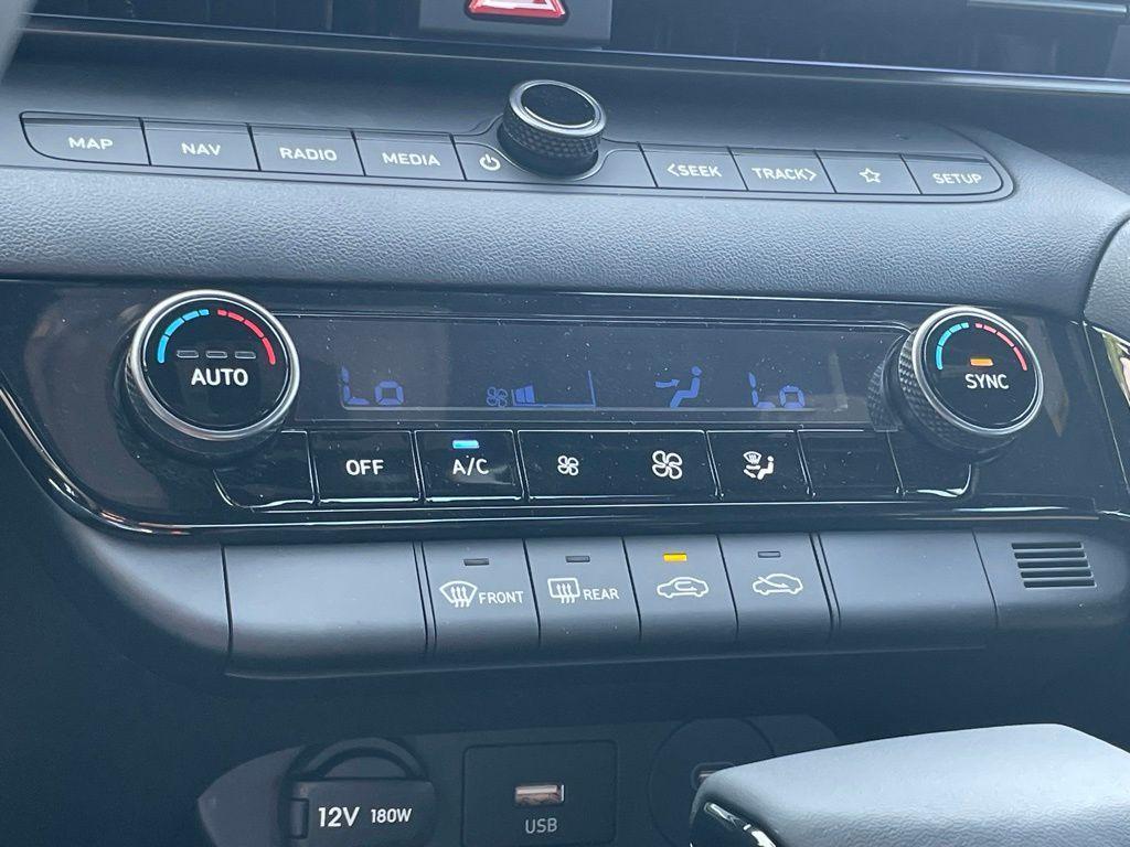 new 2025 Hyundai ELANTRA HEV car, priced at $28,734
