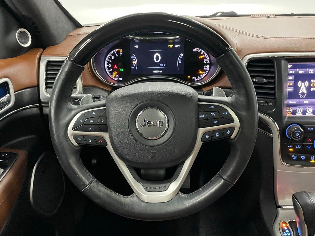 used 2018 Jeep Grand Cherokee car, priced at $15,500