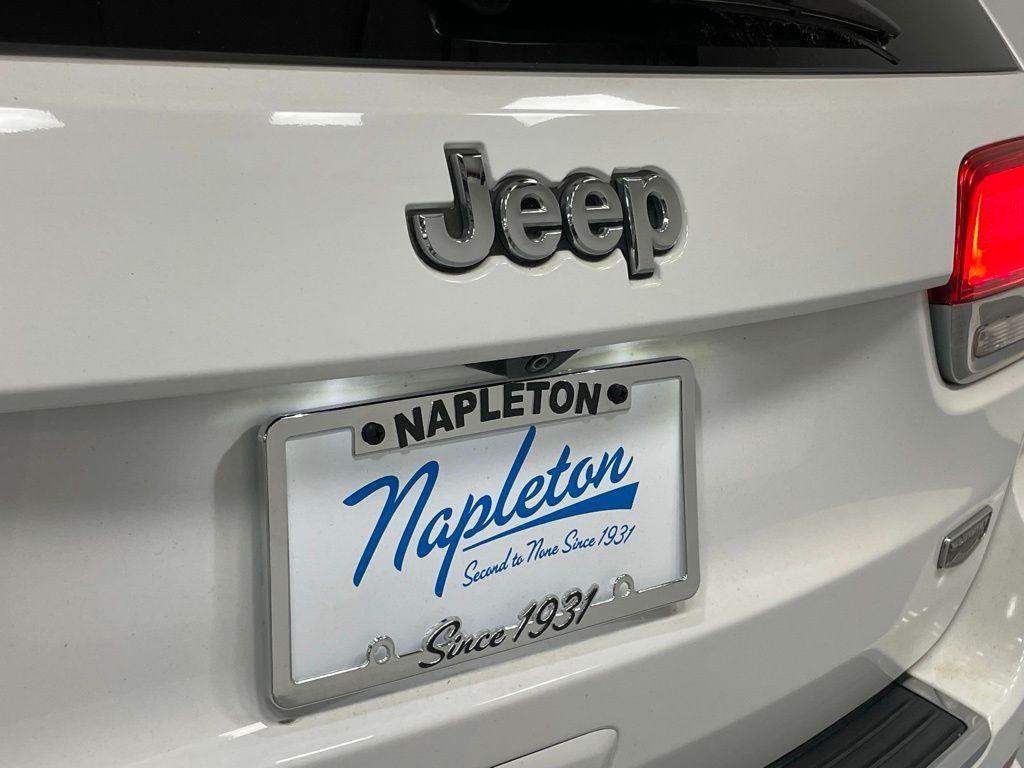 used 2018 Jeep Grand Cherokee car, priced at $15,500