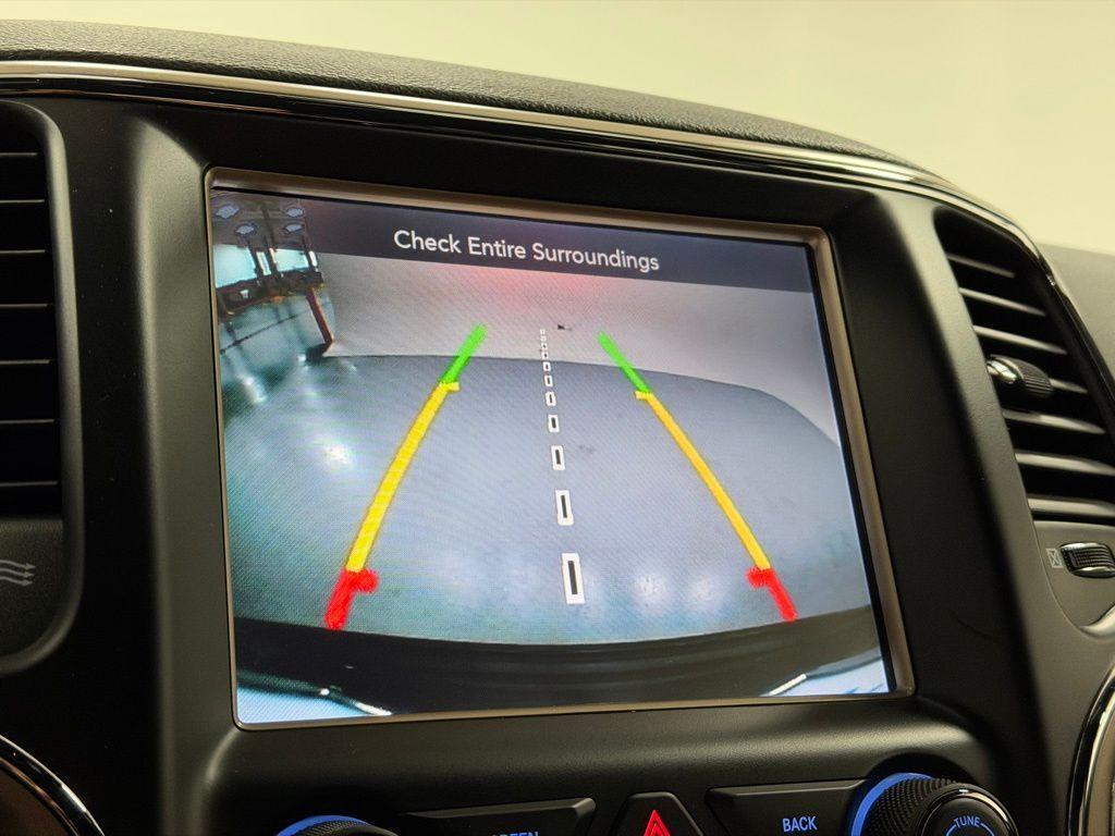 used 2016 Jeep Grand Cherokee car, priced at $14,750