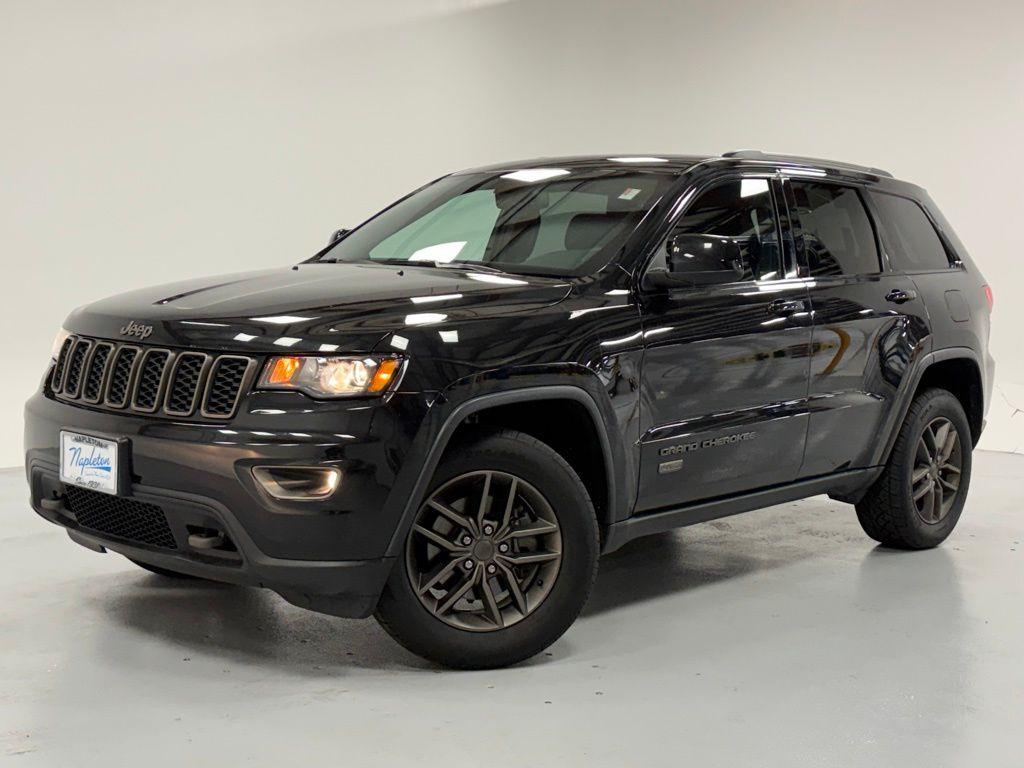 used 2016 Jeep Grand Cherokee car, priced at $14,750