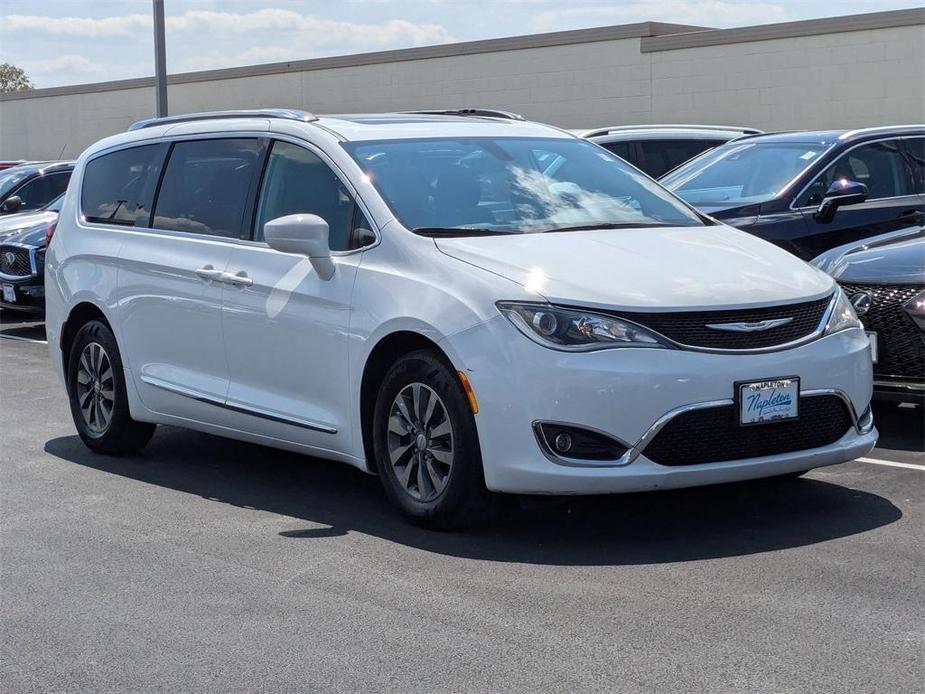 used 2019 Chrysler Pacifica car, priced at $18,000