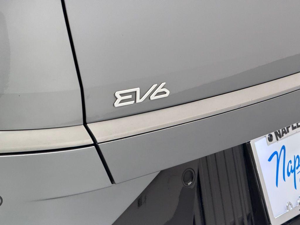 used 2022 Kia EV6 car, priced at $23,000