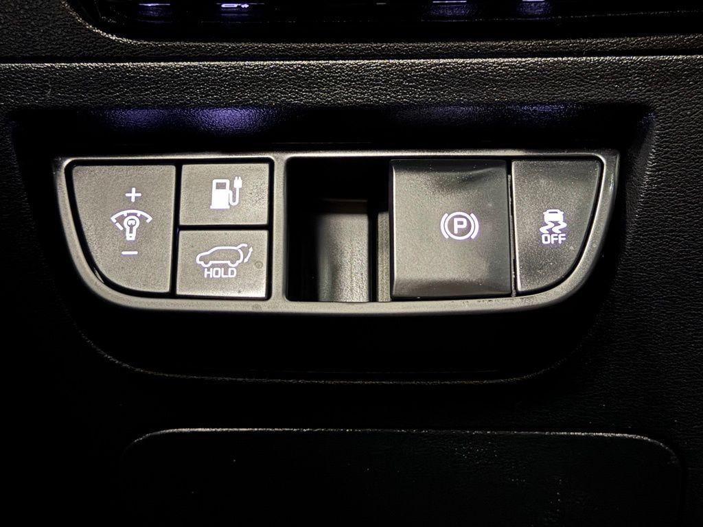 used 2022 Kia EV6 car, priced at $23,000