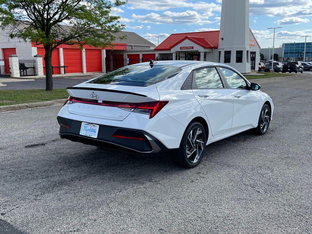 new 2025 Hyundai ELANTRA HEV car, priced at $29,209