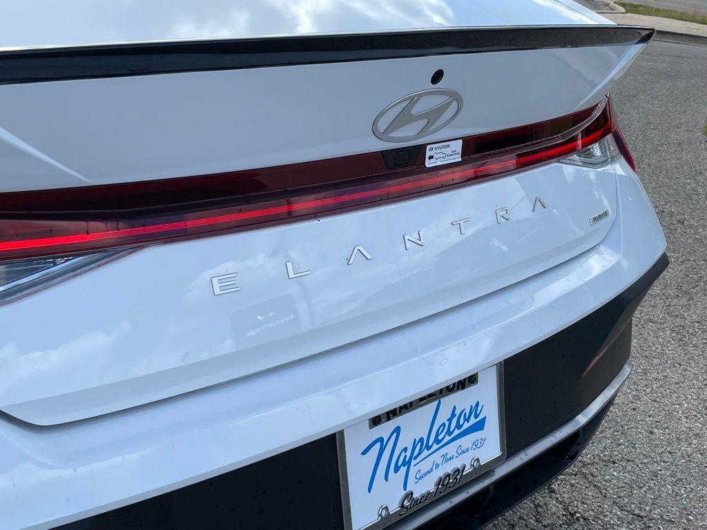 new 2025 Hyundai ELANTRA HEV car, priced at $29,209