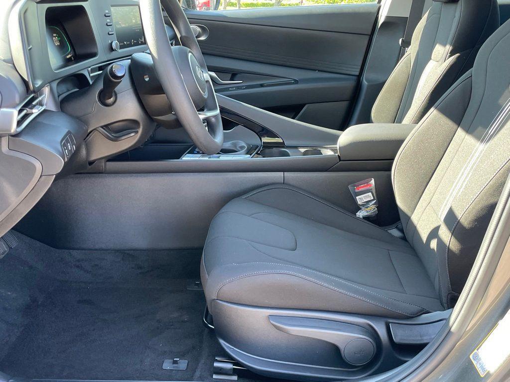 new 2025 Hyundai ELANTRA HEV car, priced at $26,789
