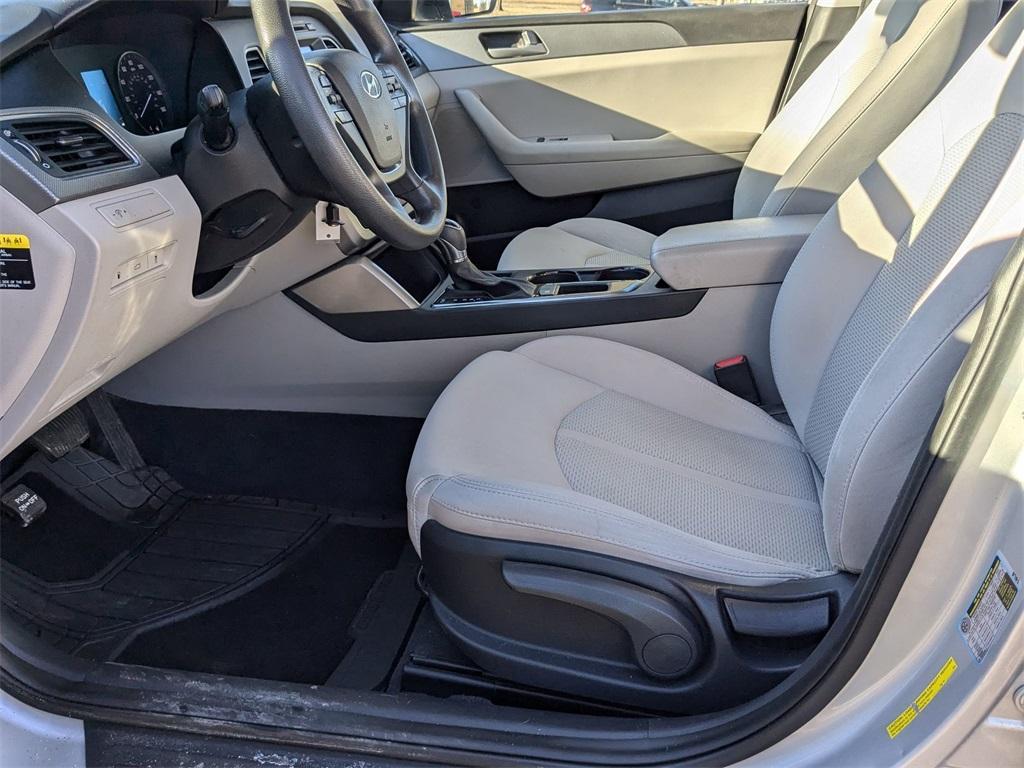 used 2016 Hyundai Sonata car