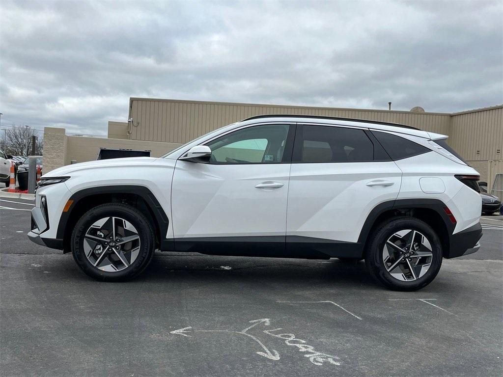 new 2025 Hyundai Tucson car, priced at $36,900