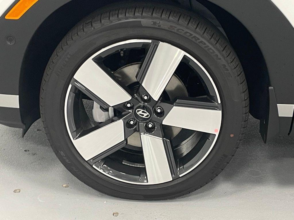 new 2025 Hyundai SANTA FE HEV car, priced at $48,333