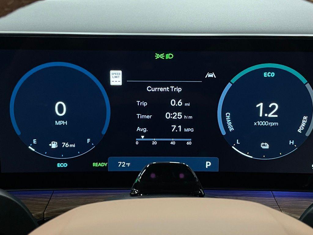 new 2025 Hyundai SANTA FE HEV car, priced at $47,909