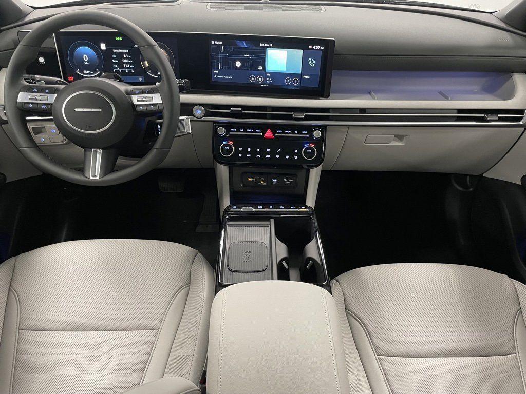 new 2025 Hyundai Tucson car, priced at $40,623