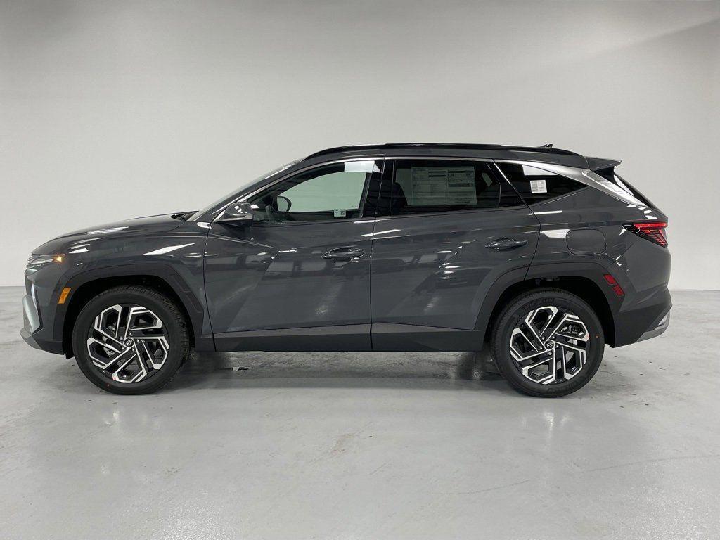 new 2025 Hyundai Tucson car, priced at $40,623