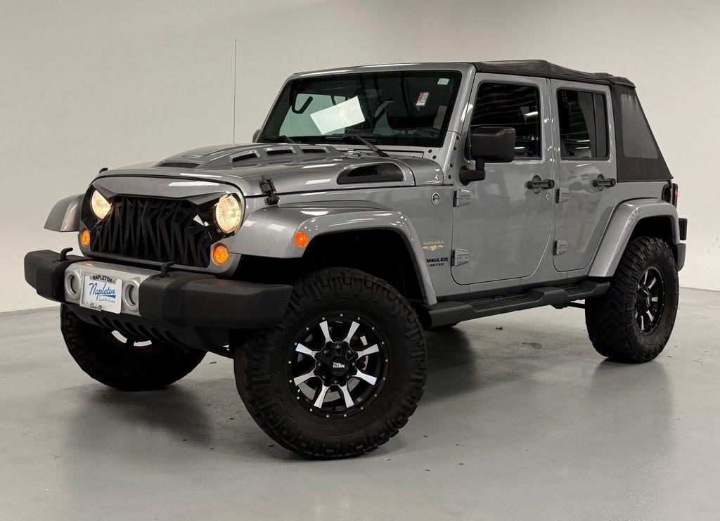 used 2015 Jeep Wrangler Unlimited car, priced at $18,250