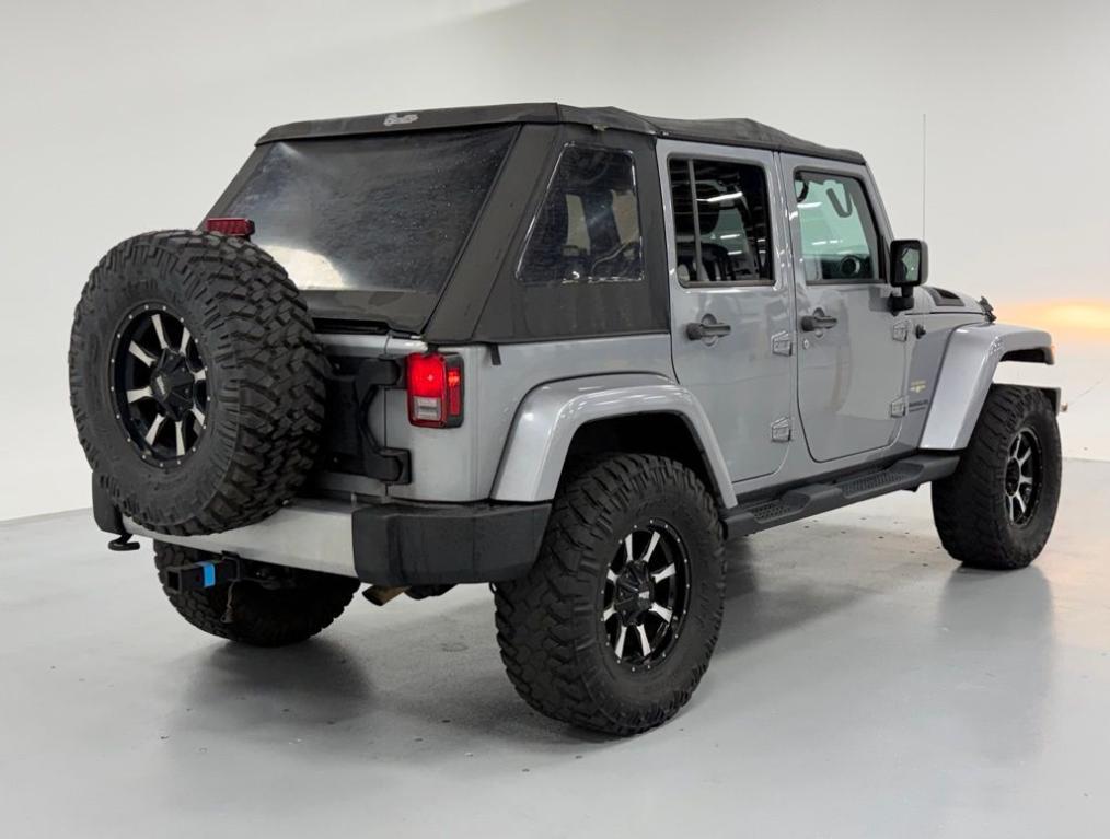 used 2015 Jeep Wrangler Unlimited car, priced at $18,250