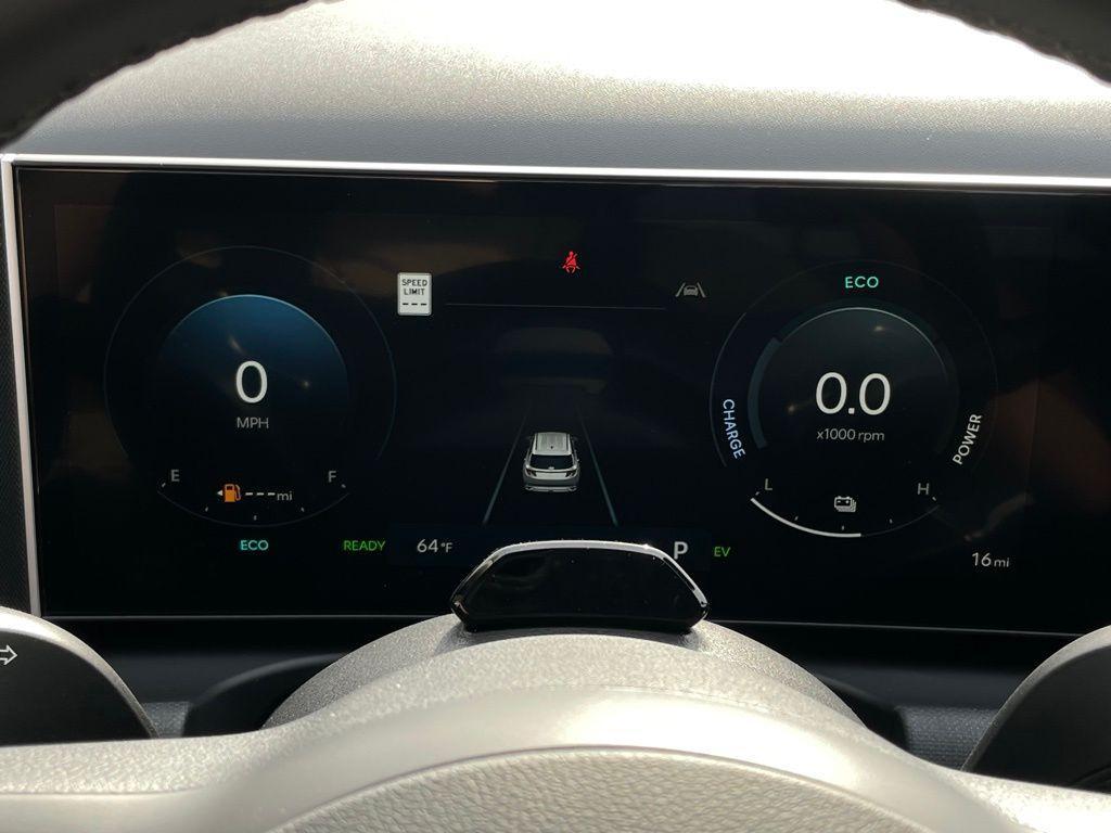 new 2025 Hyundai TUCSON Hybrid car, priced at $38,338
