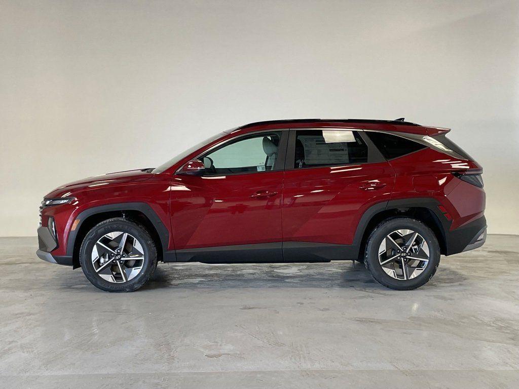 new 2025 Hyundai TUCSON Hybrid car, priced at $38,338