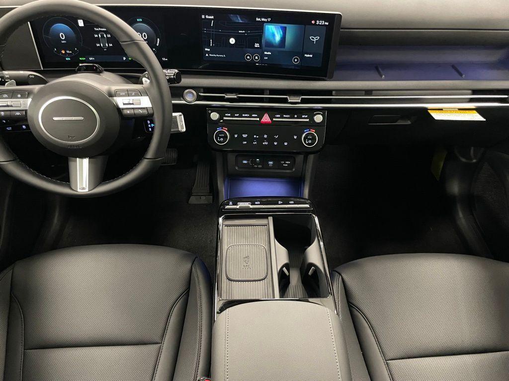 new 2025 Hyundai TUCSON Hybrid car, priced at $37,849