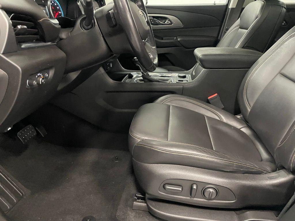 used 2018 Chevrolet Traverse car, priced at $16,000