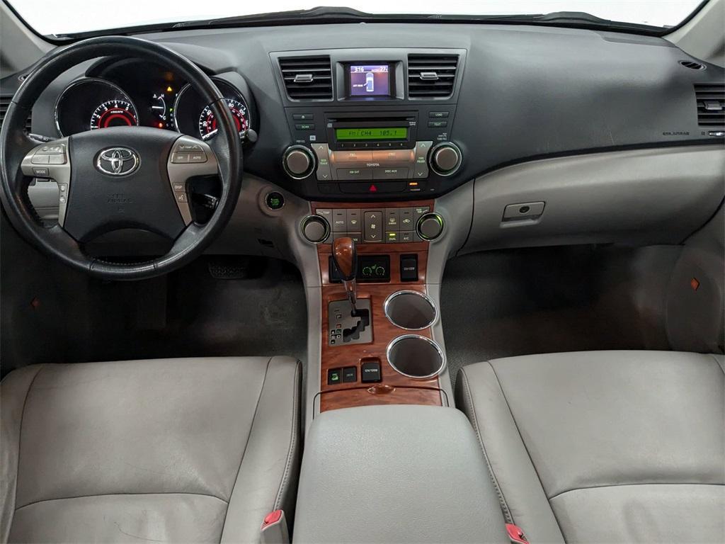 used 2008 Toyota Highlander car, priced at $7,750