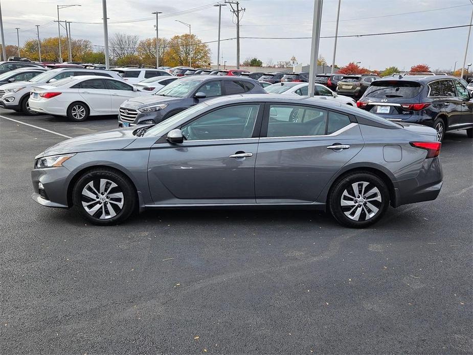 used 2019 Nissan Altima car, priced at $16,000