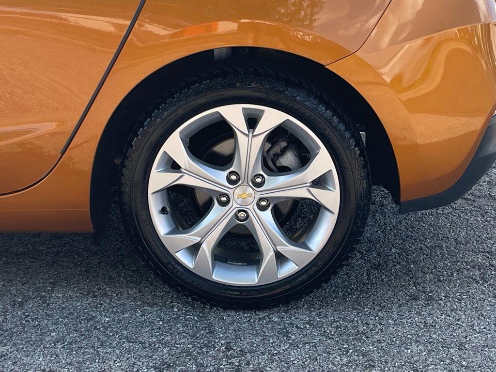 used 2017 Chevrolet Cruze car, priced at $13,000