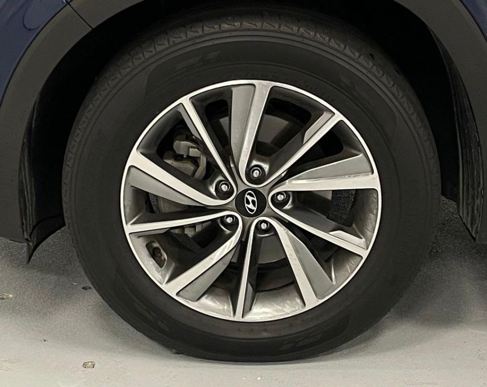 used 2020 Hyundai Santa Fe car, priced at $19,500