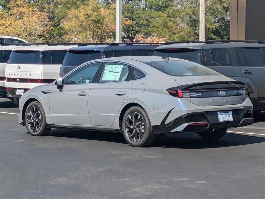 new 2024 Hyundai Sonata car, priced at $27,720