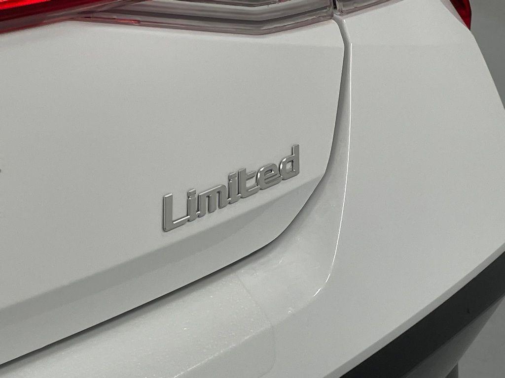 new 2025 Hyundai Elantra car, priced at $28,496
