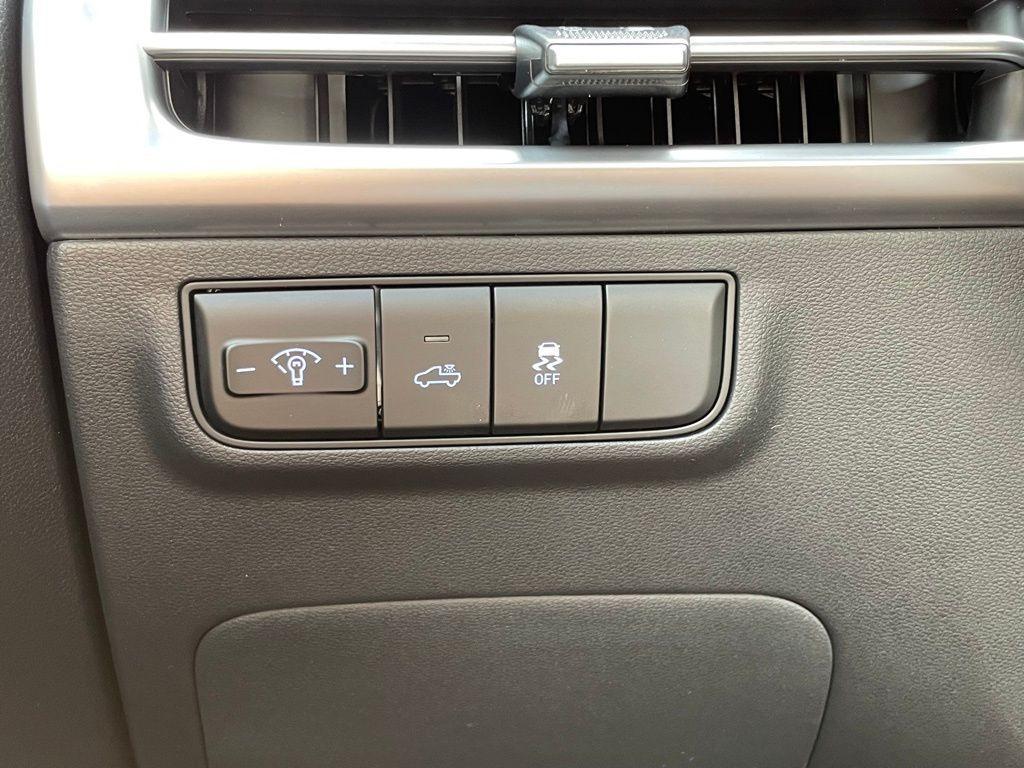 new 2025 Hyundai SANTA CRUZ car, priced at $32,519