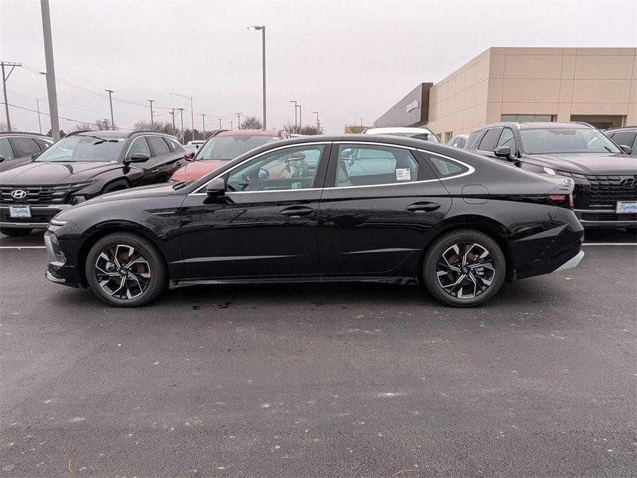 new 2025 Hyundai Sonata car, priced at $30,940