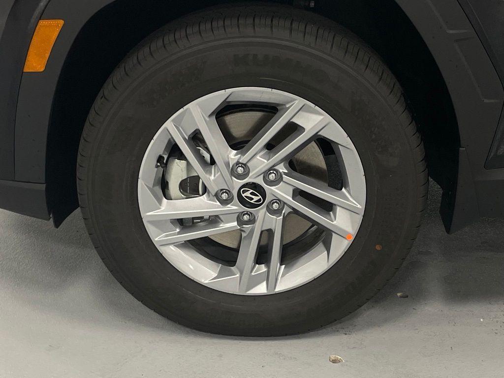 new 2025 Hyundai Tucson car, priced at $31,516