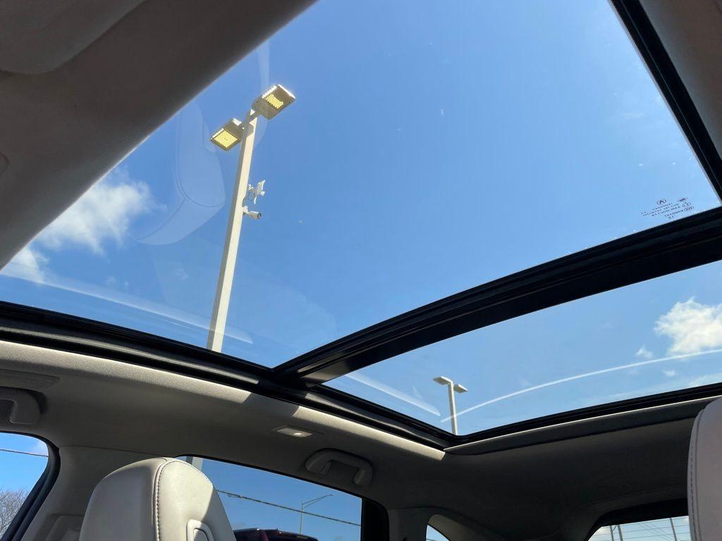 used 2019 Acura RDX car, priced at $27,000