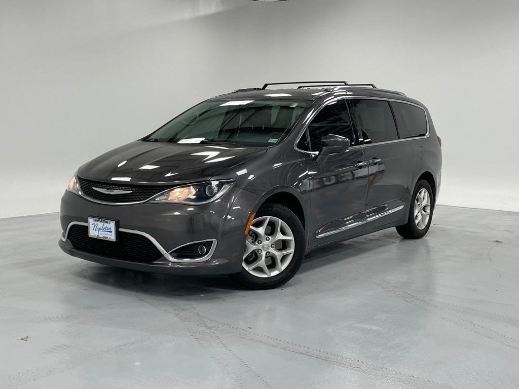 used 2017 Chrysler Pacifica car, priced at $14,000