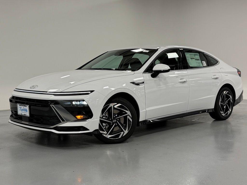new 2026 Hyundai Sonata car, priced at $30,312