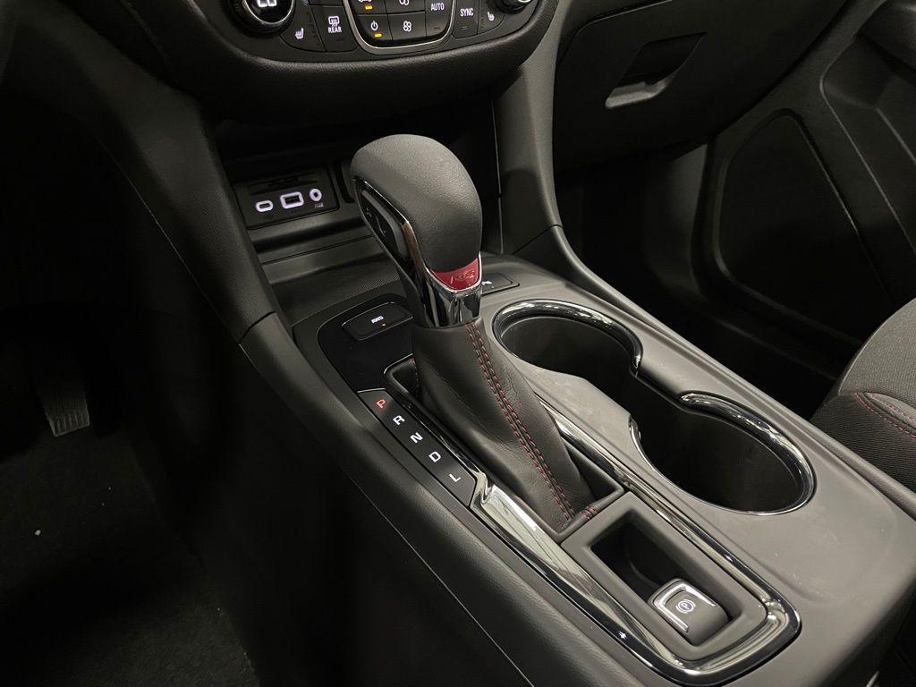 used 2024 Chevrolet Equinox car, priced at $28,000