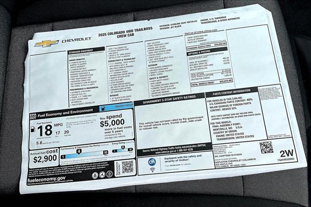 new 2025 Chevrolet Colorado car, priced at $41,103